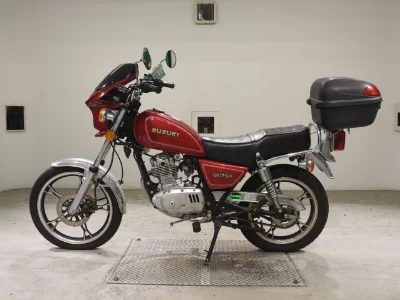 Suzuki GN125H