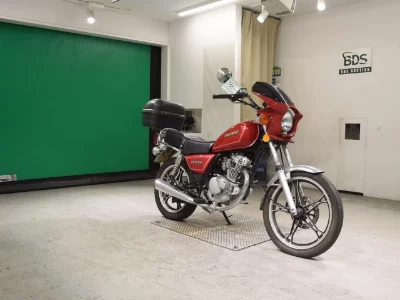 Suzuki GN125H