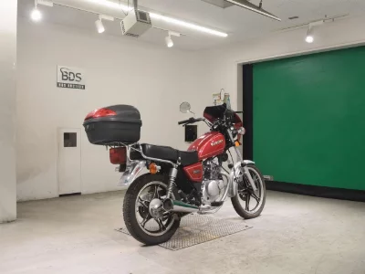 Suzuki GN125H