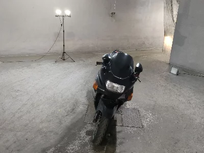 Kawasaki ZZR400