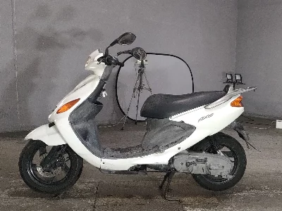 Yamaha AXIS100