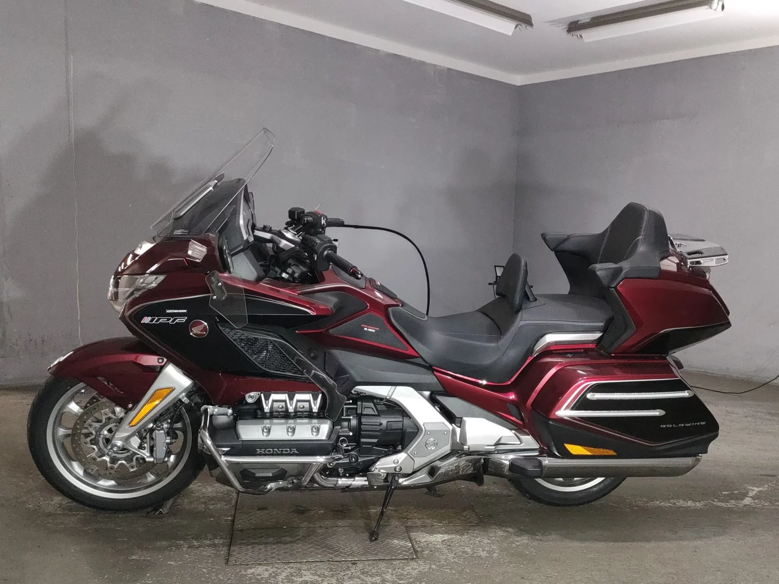 Honda GL1800 TOUR DCT  с аукциона в Японии