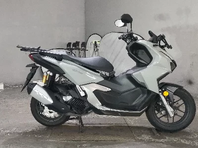 Honda ADV160