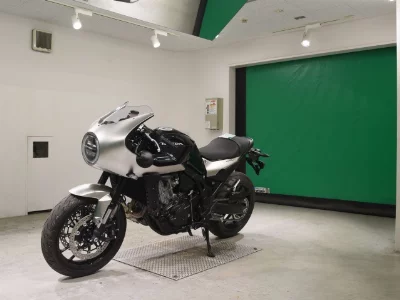Honda HAWK11