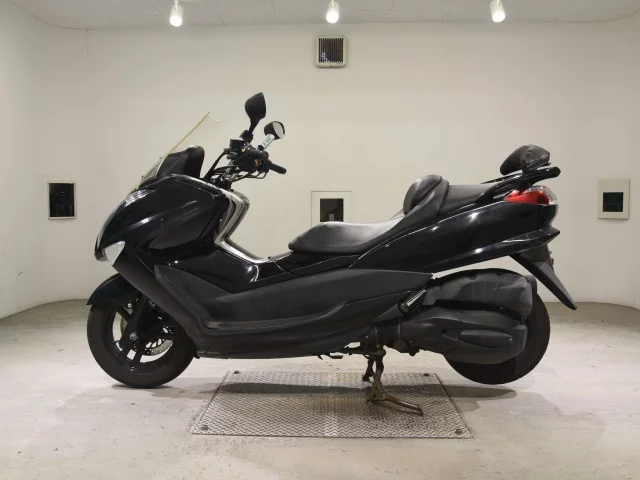 Yamaha MAJESTY 250-4  с аукциона в Японии
