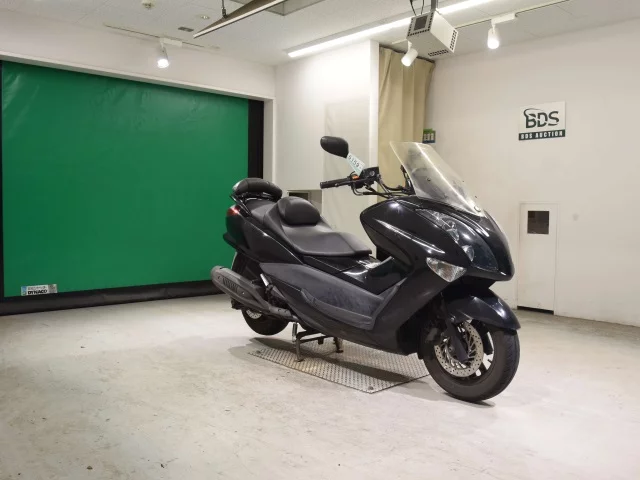Yamaha MAJESTY 250-4  с аукциона в Японии