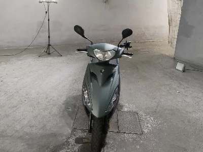 Yamaha AXIS Z