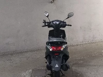 Yamaha AXIS Z