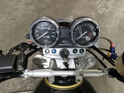 Kawasaki ZEPHYR400K