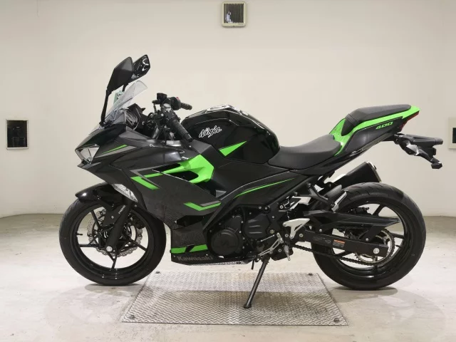 Kawasaki NINJA400-2 2019