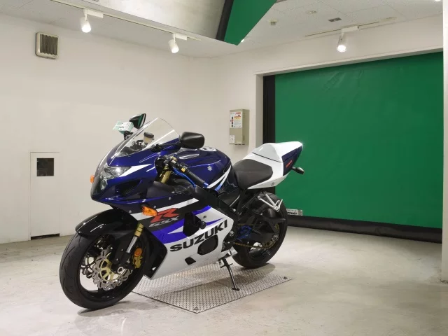 Suzuki GSX-R750  с аукциона в Японии
