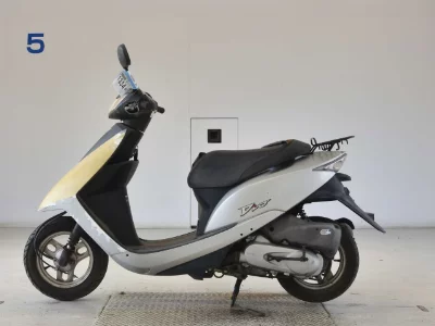 Honda DIO