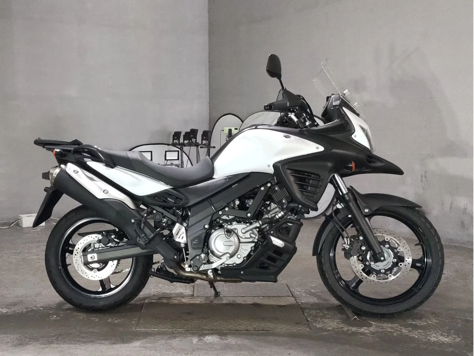 Suzuki V STROM650  с аукциона в Японии