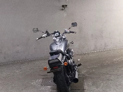 Suzuki BOULEVARD400