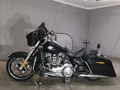 Harley-Davidson HARLEY FLHXS1870