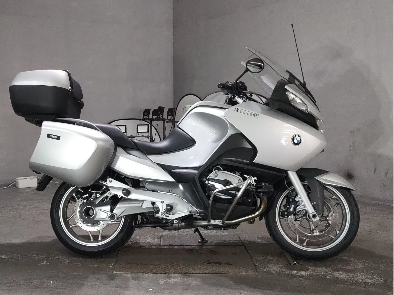 BMW BMW R1200RT  с аукциона в Японии
