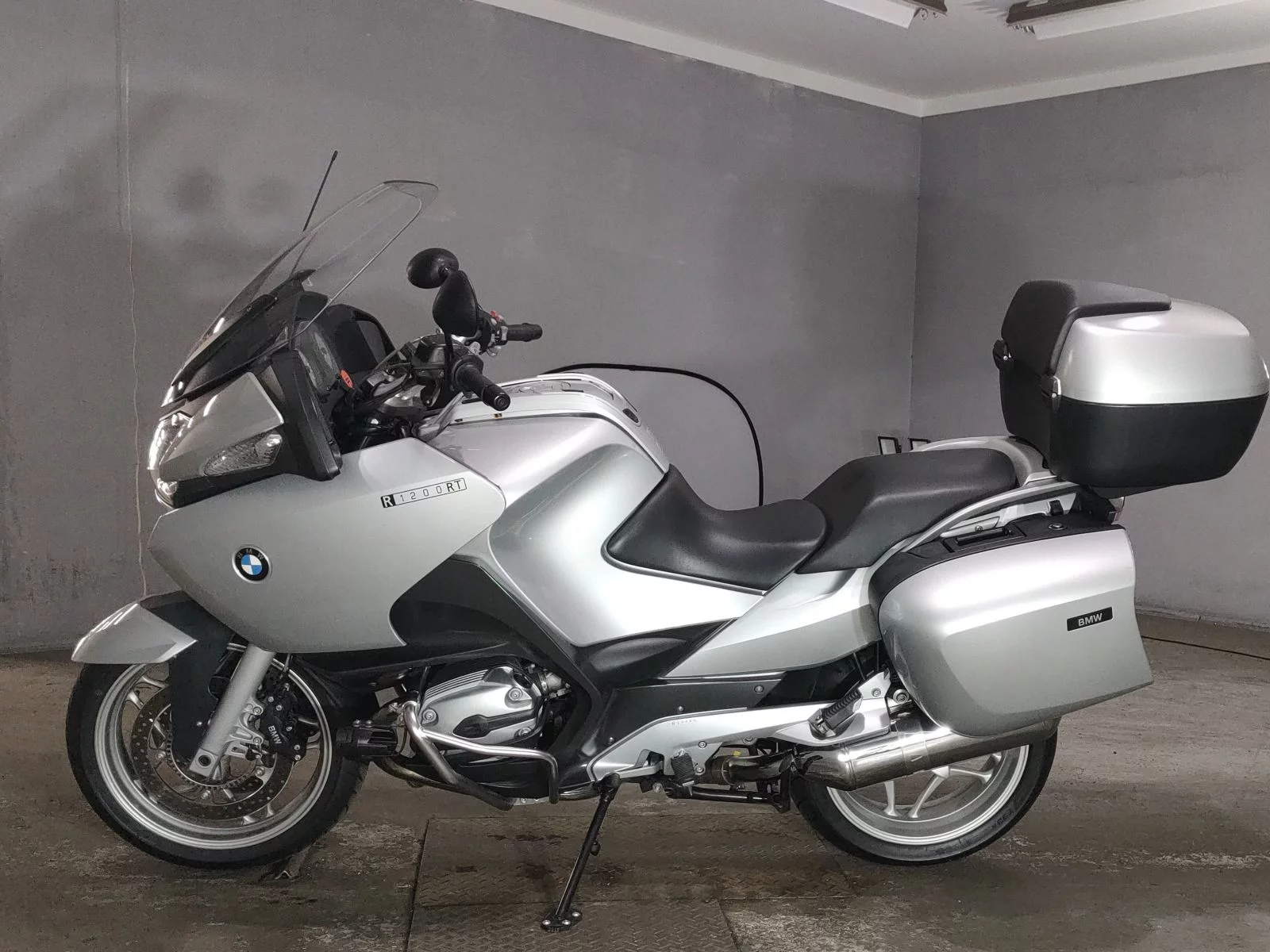 BMW BMW R1200RT  с аукциона в Японии
