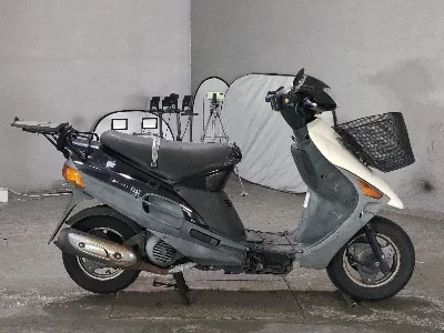 Suzuki VECSTAR150