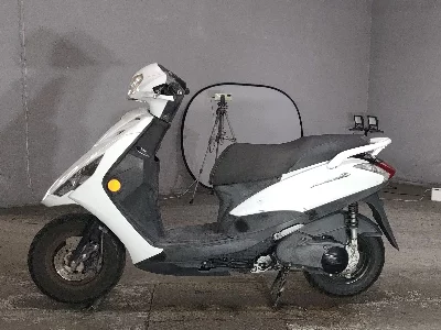 Yamaha AXIS Z