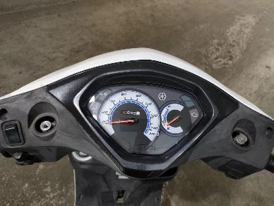 Yamaha AXIS Z