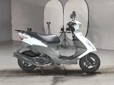Suzuki ADDRESS V125