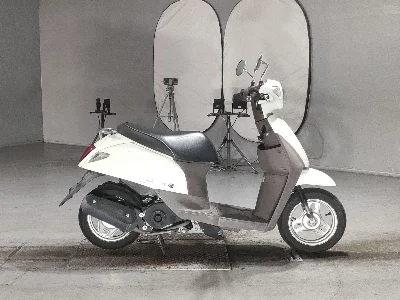 Suzuki LET'SG