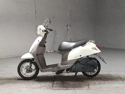 Suzuki LET'SG