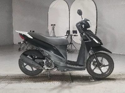 Suzuki ADDRESS V110