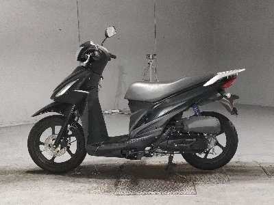 Suzuki ADDRESS V110
