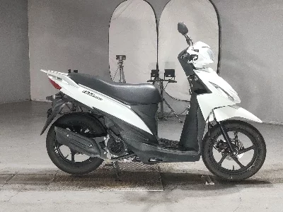 Suzuki ADDRESS V110