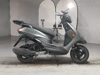 Yamaha  AXIS Z