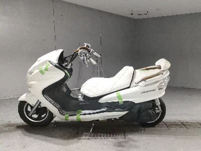 Yamaha MAJESTY 250C