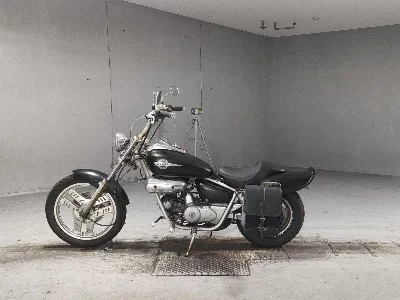 Honda MAGNA 50