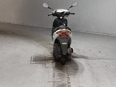Suzuki ADDRESS V50