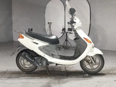 Yamaha AXIS100