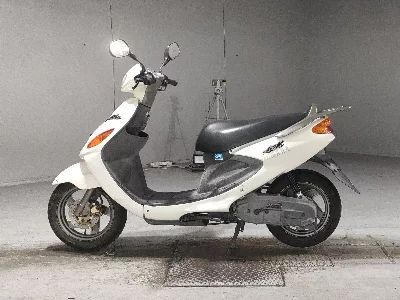 Yamaha AXIS100