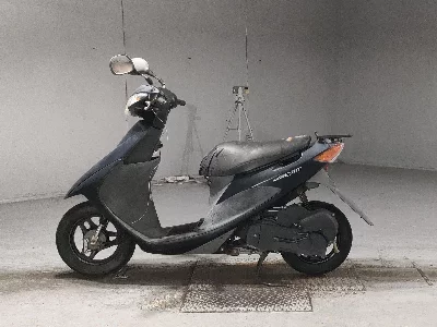 Suzuki ADDRESS V50
