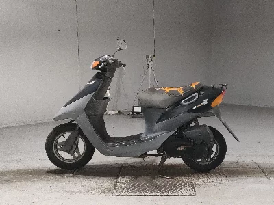 Suzuki LET'S2