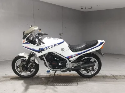 Honda VT250F