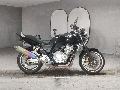 Honda CB400SFV-4