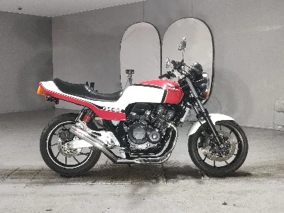 Honda CB400SFV-4