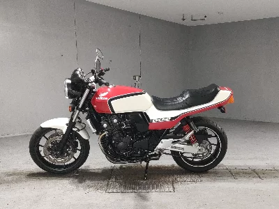 Honda CB400SFV-4