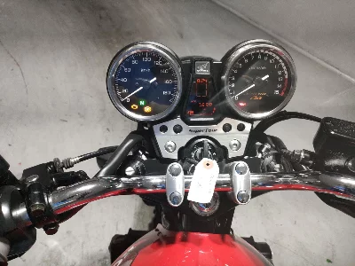 Honda CB400SFV-4