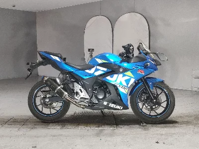 Suzuki GSX250R