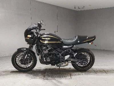 Kawasaki Z900RSKAFE