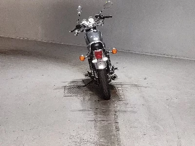 Yamaha SR400-1