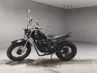 Yamaha TW200