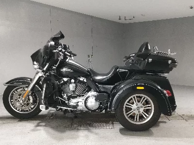 Harley-Davidson  HARLEY FLHTCUTG1690 TRIKE 