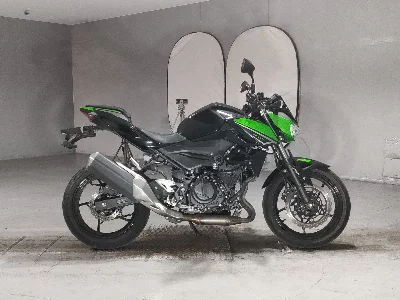 Kawasaki Z400