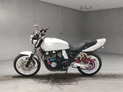 Yamaha XJR400R-1